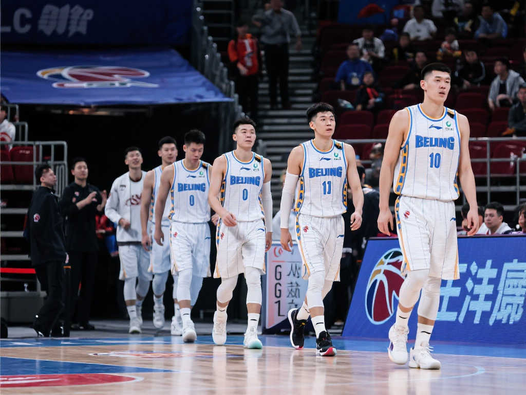 现绿茵豪情 现绿茵豪情